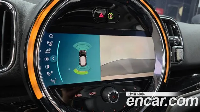 Mini Countryman 2021 thumb 8