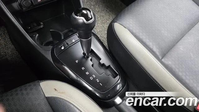 Kia Morning 2018 thumb 12