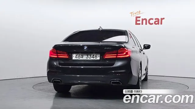 BMW 5 серии 2017 thumb 7