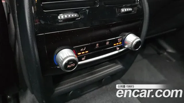 BMW 5 серии 2017 thumb 8