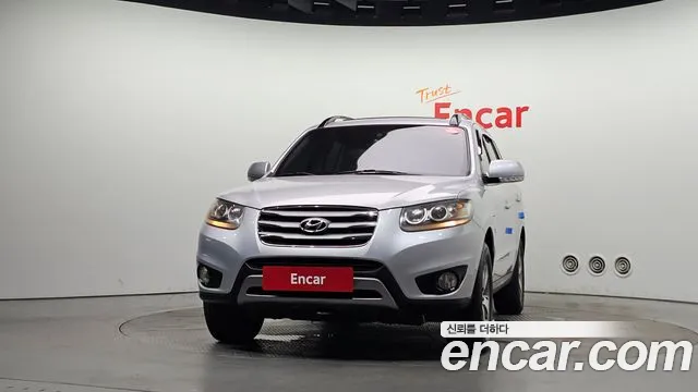 Hyundai Santa Fe 2012 thumb 4