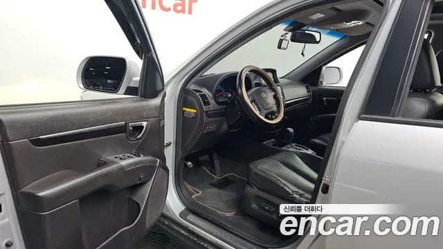 Hyundai Santa Fe 2012 thumb 8