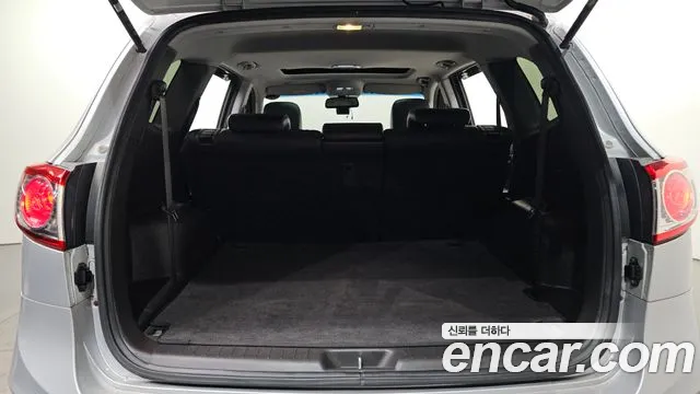 Hyundai Santa Fe 2012 thumb 12