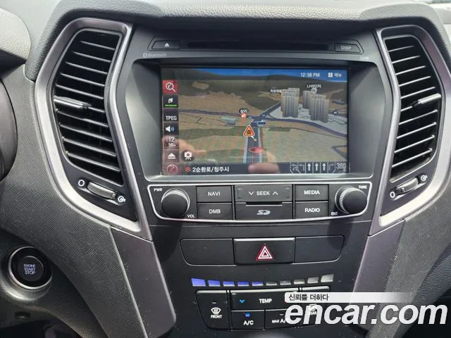 Hyundai Santa Fe 2012 thumb 9