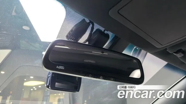 KG_Mobility_Ssangyong Rexton 2017 thumb 5