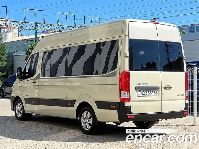 Hyundai Staria 2017 thumb 7