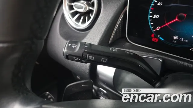 Mercedes-Benz GLB 2020 thumb 6