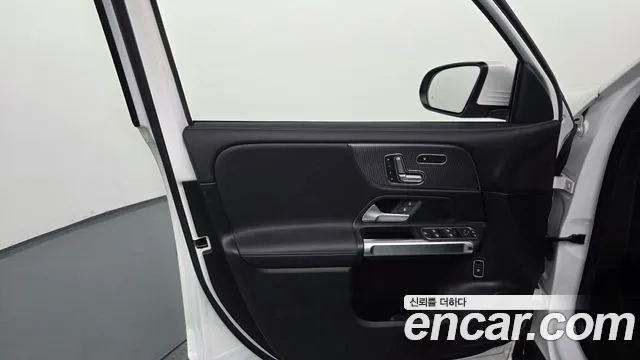 Mercedes-Benz GLB 2020 thumb 3