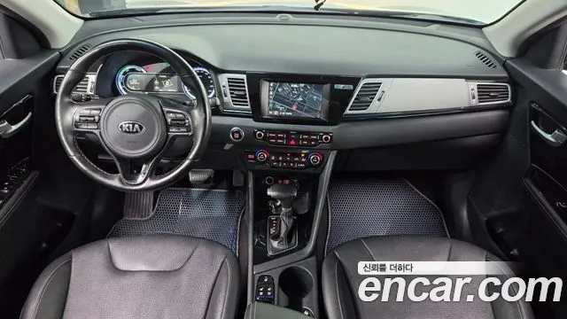 Kia Niro 2016 thumb 2