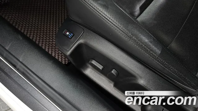 Renault SM5 2017 thumb 9
