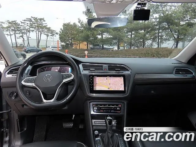 Volkswagen Tiguan 2023 thumb 7