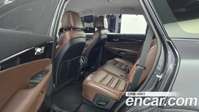 Kia Sorento 2017 thumb 2