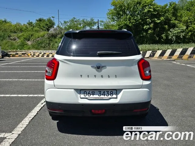 KG_Mobility_Ssangyong TIBOLI 2017 thumb 2