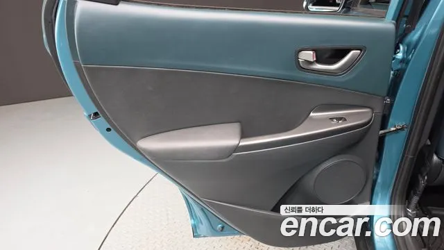 Hyundai Kona 2018 thumb 11