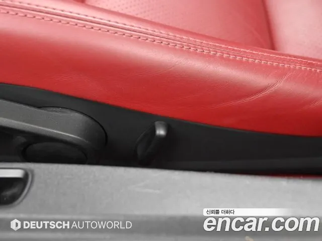 Porsche Cayman 2021 thumb 11