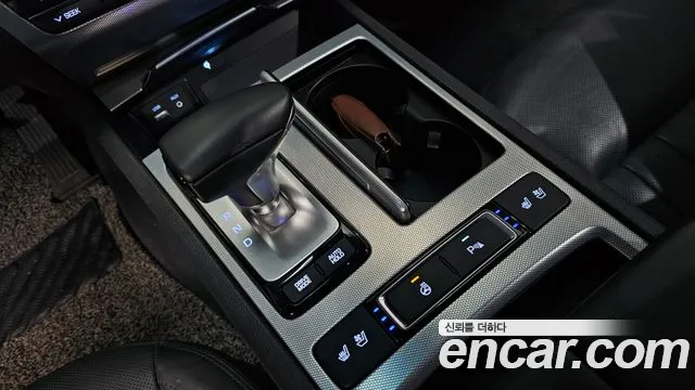Genesis G80 2016 thumb 2