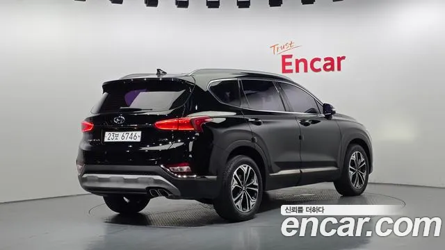 Hyundai Santa Fe 2019 thumb 8