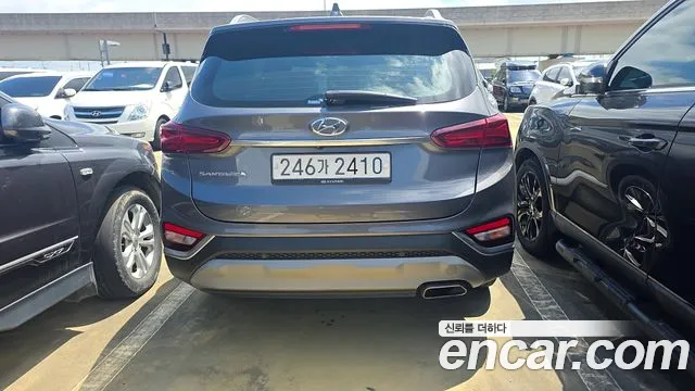 Hyundai Santa Fe 2020 thumb 4