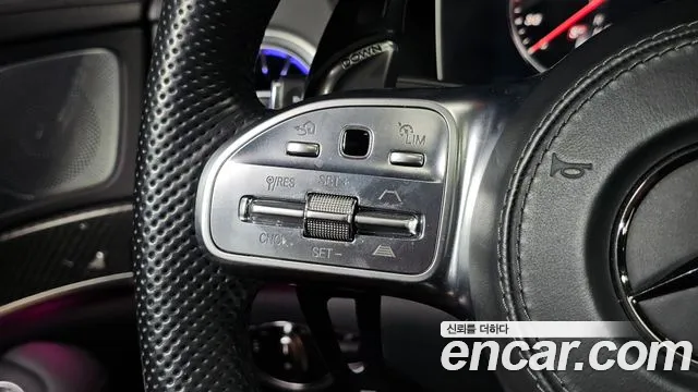 Mercedes-Benz S-Класс 2018 thumb 4