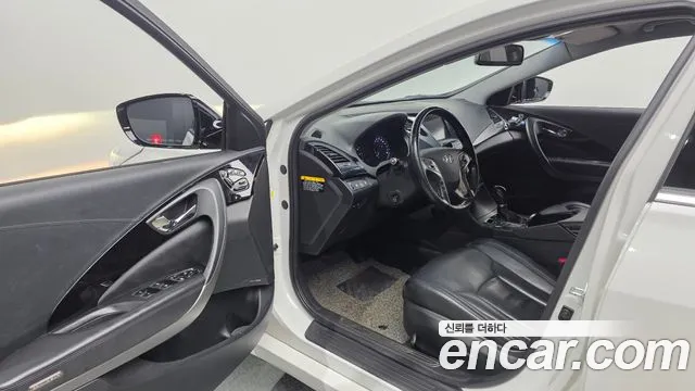 Hyundai Grandeur 2013 thumb 7