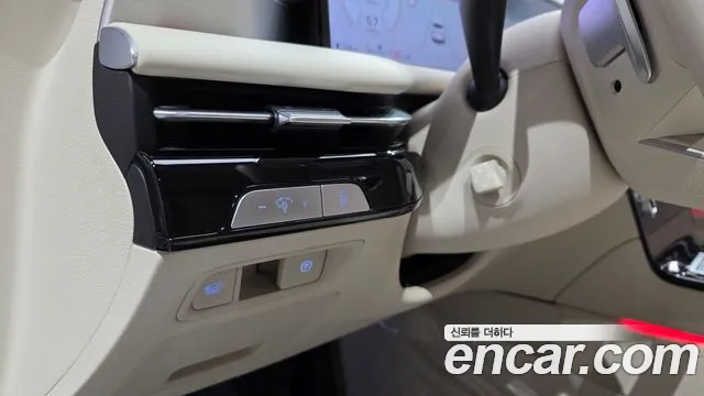 Genesis G80 2025 thumb 2