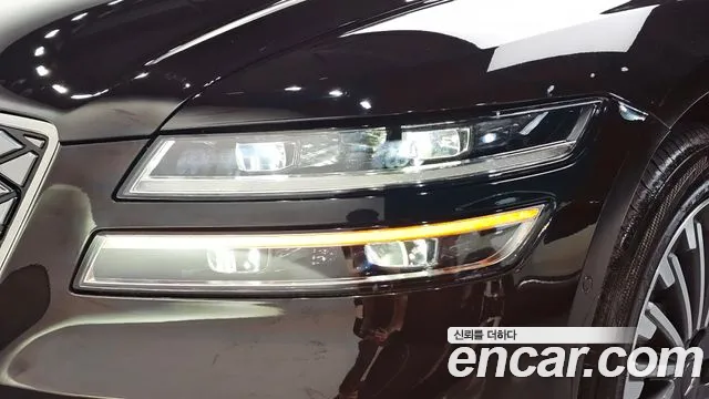 Genesis G80 2023 thumb 2