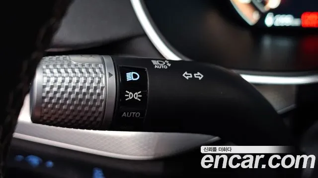 Genesis G80 2023 thumb 10