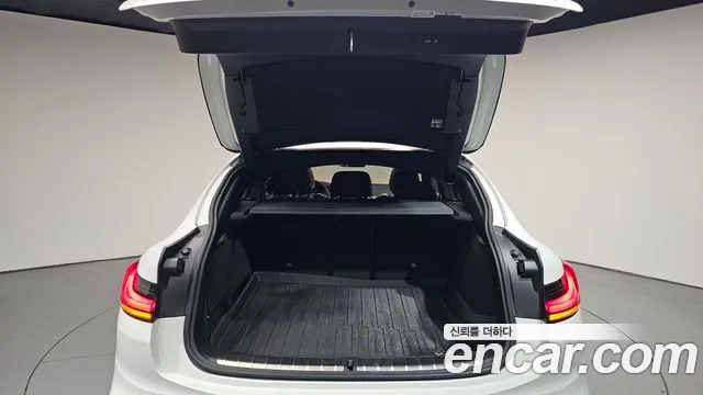 BMW X4 2020 thumb 3