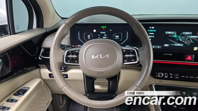Kia Carnival 2024 thumb 9