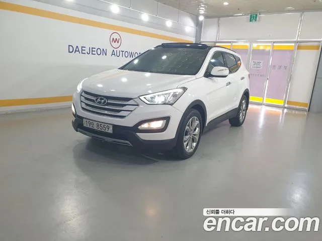 Hyundai Santa Fe 2013 thumb 6