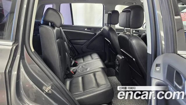 Volkswagen Tiguan 2012 thumb 5