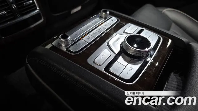 Kia K9 2018 thumb 11