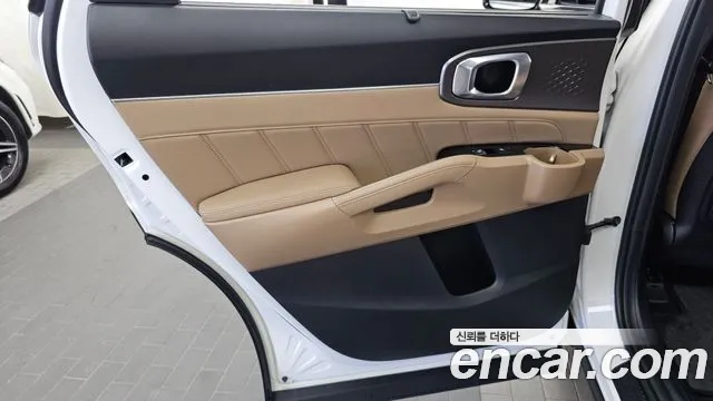 Kia Sorento 2025 thumb 2