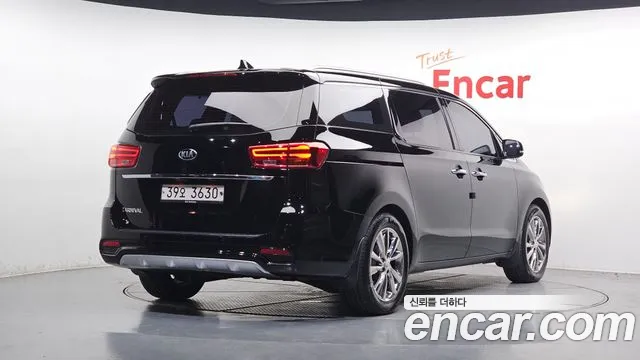 Kia Carnival 2019 thumb 10