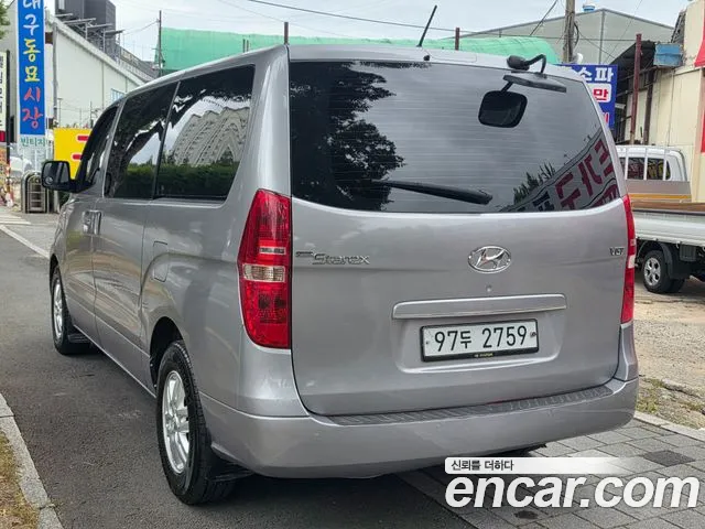 Hyundai Starex 2018 thumb 2