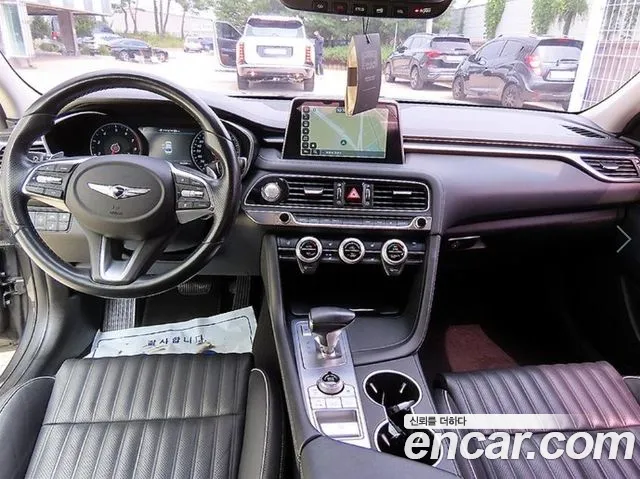 Genesis G70 2017 thumb 7