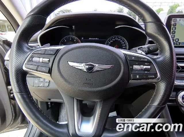 Genesis G70 2017 thumb 8
