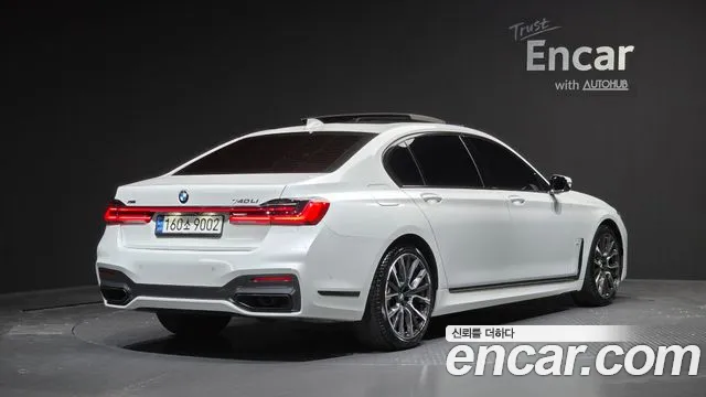 BMW 7 серии 2022 thumb 11