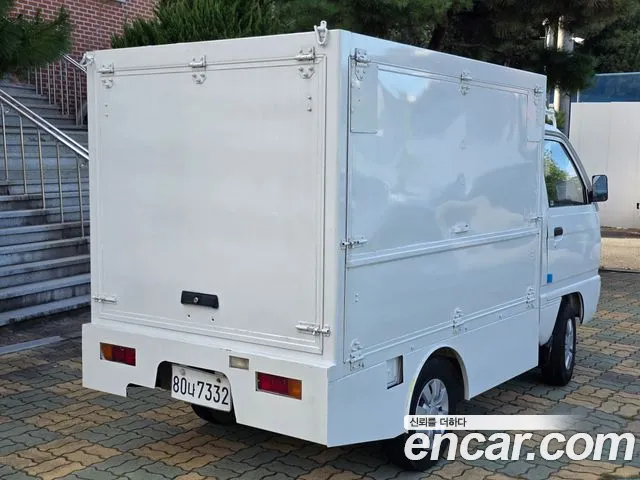 Chevrolet labo 2006 thumb 9