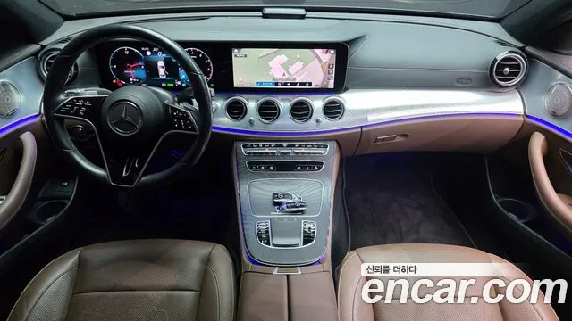 Mercedes-Benz E-Class 2021 thumb 8