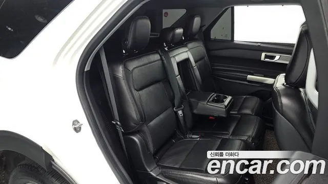 Ford Explorer 2020 thumb 6