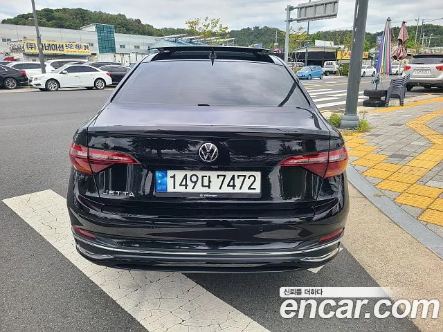 Volkswagen Jetta 2022 thumb 6