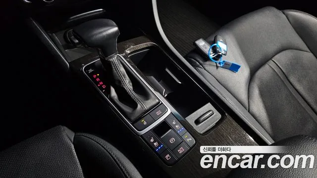 Kia K5 2019 thumb 4