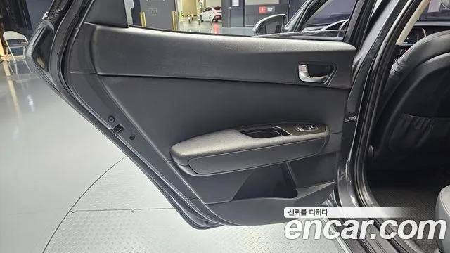 Kia K5 2019 thumb 9