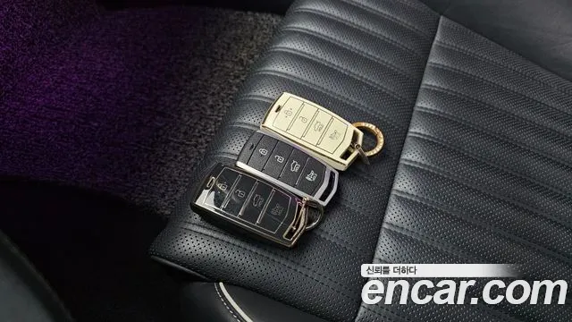 Genesis G70 2019 thumb 3