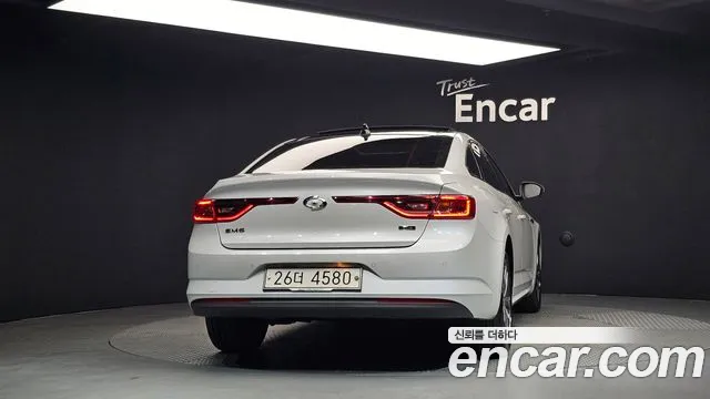 Renault Megane 2017 thumb 7