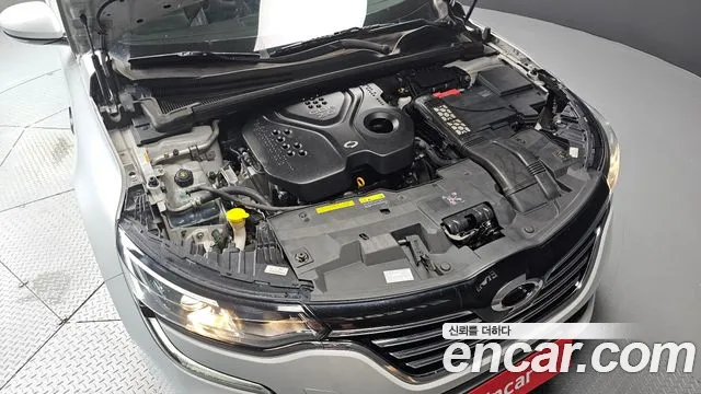 Renault Megane 2017 thumb 3