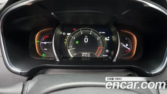 Renault Megane 2017 thumb 4