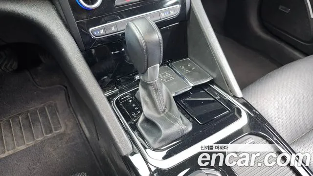 Renault Megane 2017 thumb 2