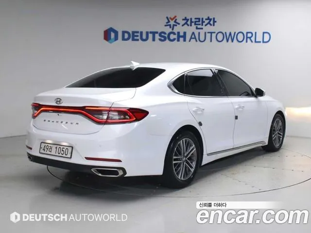Hyundai Grandeur 2018 thumb 10